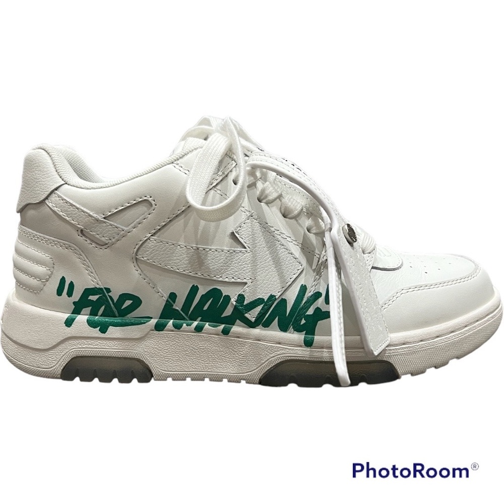 💚☘️Off-White “Out of Office For Walking” sneakers w/ green 39 8.5 Like New☘️💚